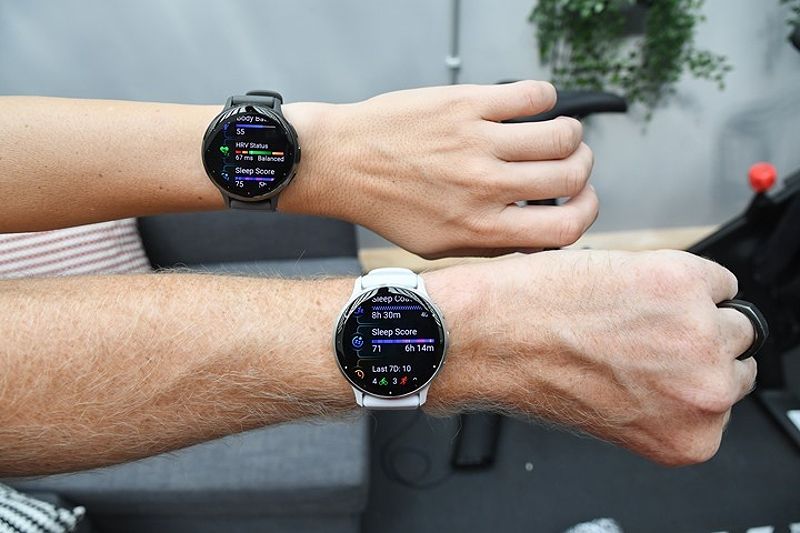 Comparison of Garmin Venu 3 and Venu 3S sizes